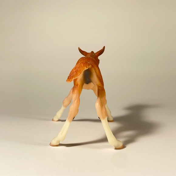 Arabian Mare and Foal | Breyer - Picture 9 of 11